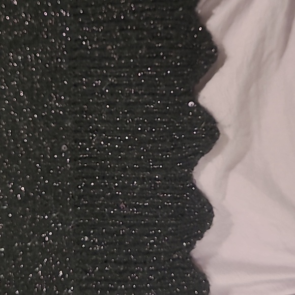 ELLE Black Sweater with Wide Bell like Sleeves and Pink Sparkle. - Picture 8 of 9